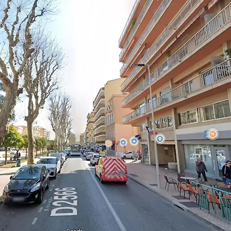 Spacieux 2p Centre Avec Terrasse, Clim Et Parking Prive Апартаменти *